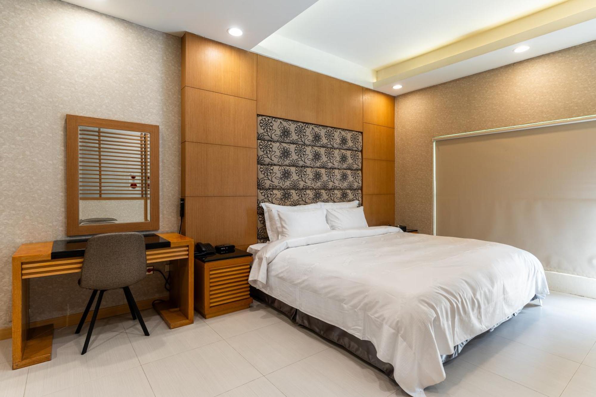 Ohya Chain Boutique Motel-Xinying Luaran gambar