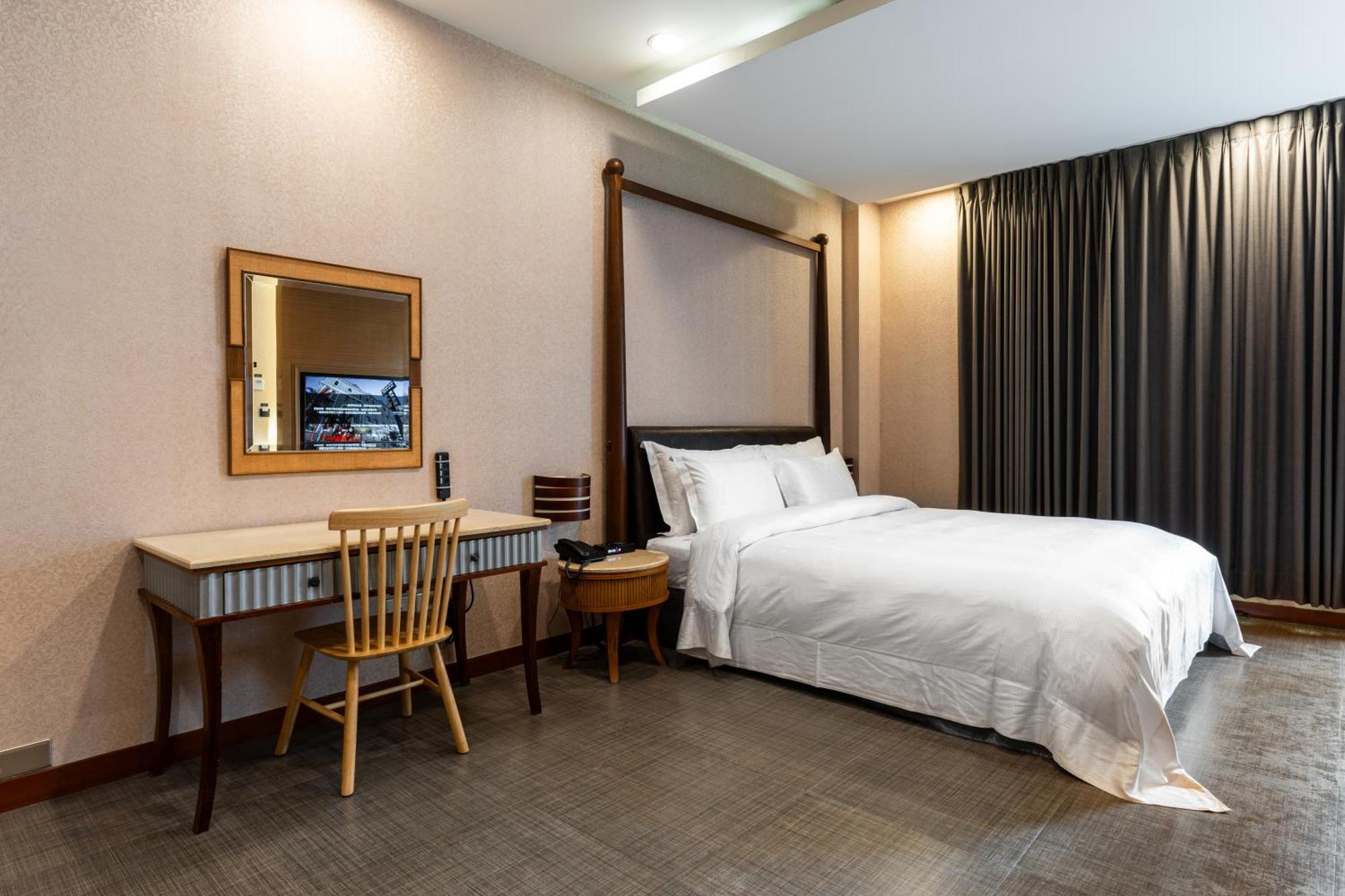 Ohya Chain Boutique Motel-Xinying Luaran gambar