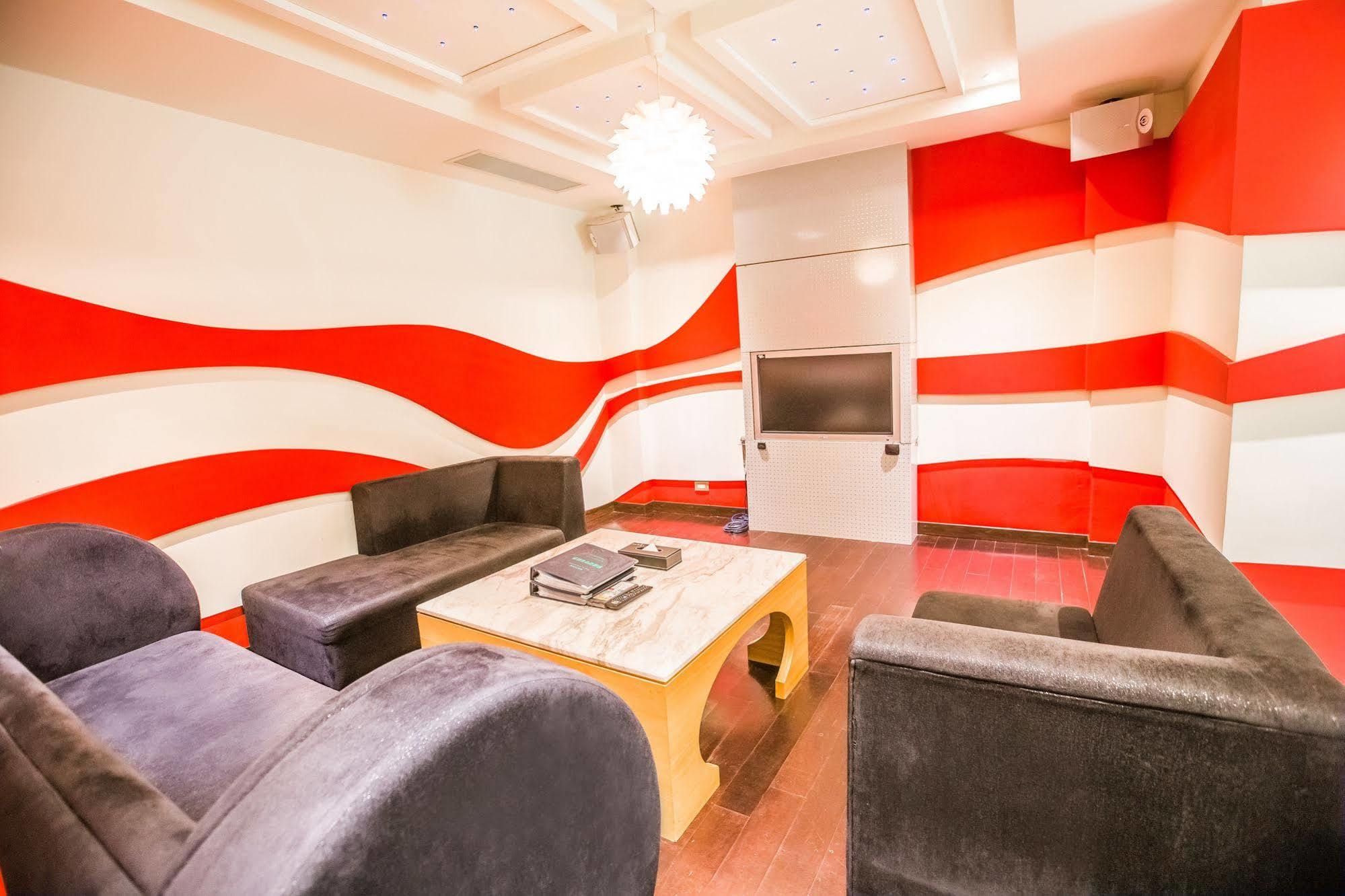 Ohya Chain Boutique Motel-Xinying Luaran gambar