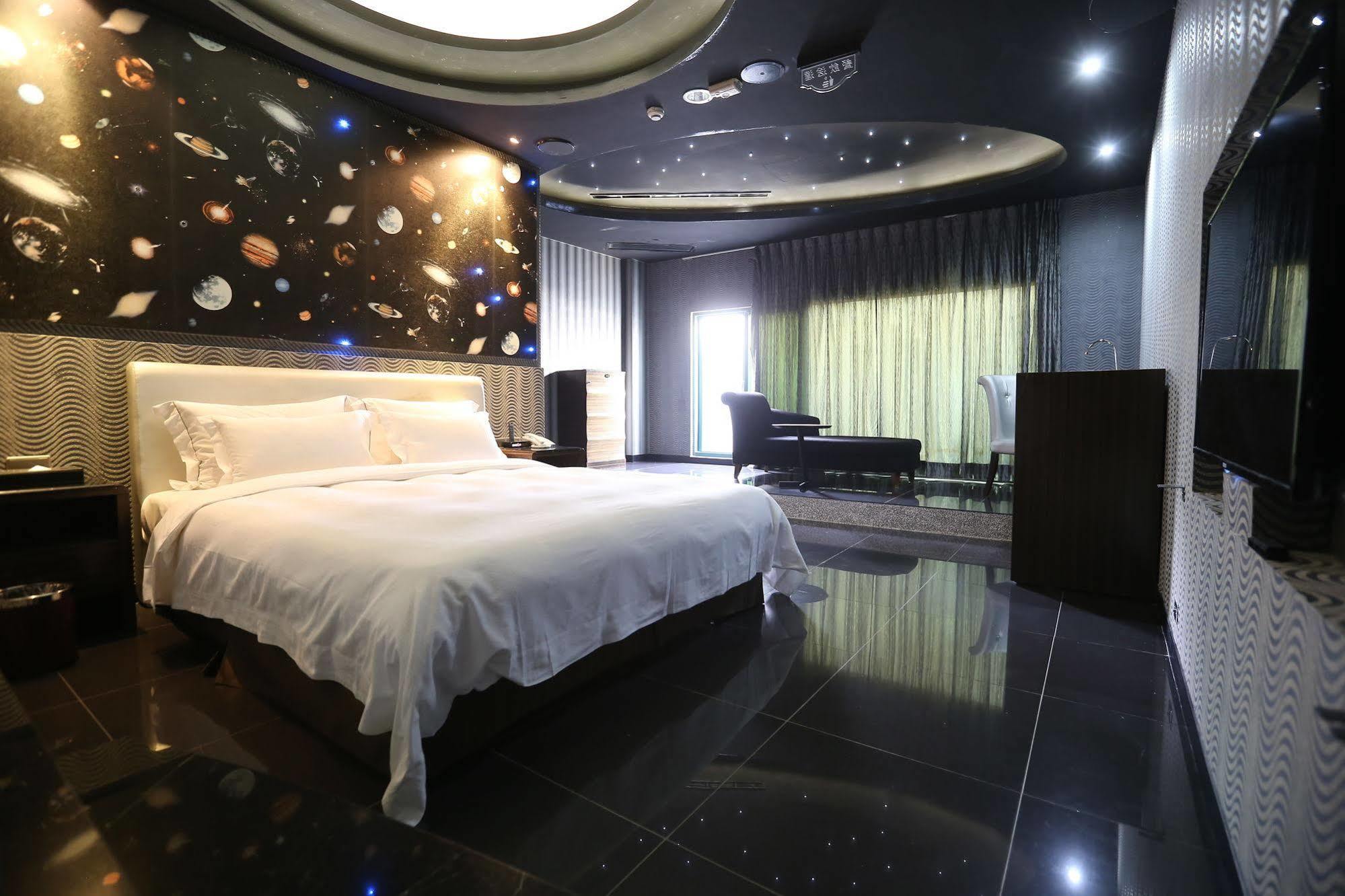 Ohya Chain Boutique Motel-Xinying Luaran gambar